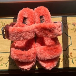 COPY - UGG “Fuzz yah” slide on with buckle